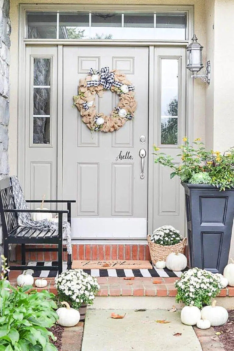 Quick Guide: How to Decorate a Small Front Porch (In 2024)